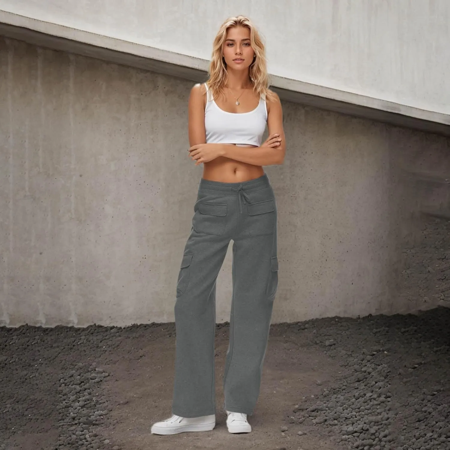 Cargo Sweatpants for Women Fleece Baggy Wide Leg Sweatpants Low Rise Lounge Pants with Pockets Cargo Joggers