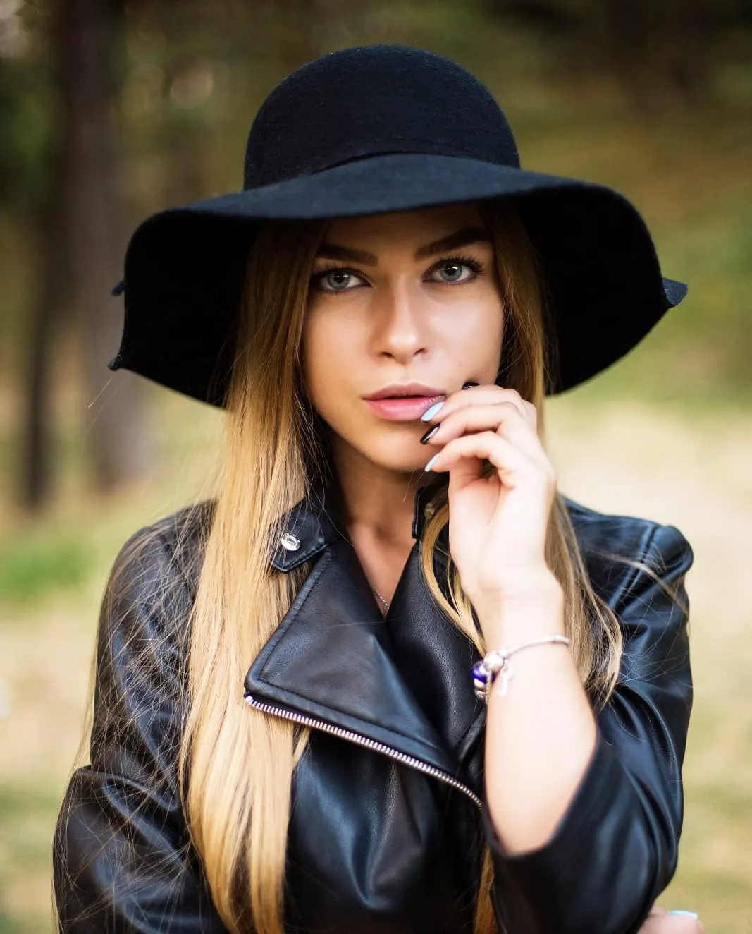 Women's 100% Wool Foldable Wide Brim Retro Fedora Floppy Felt Bowler Hat